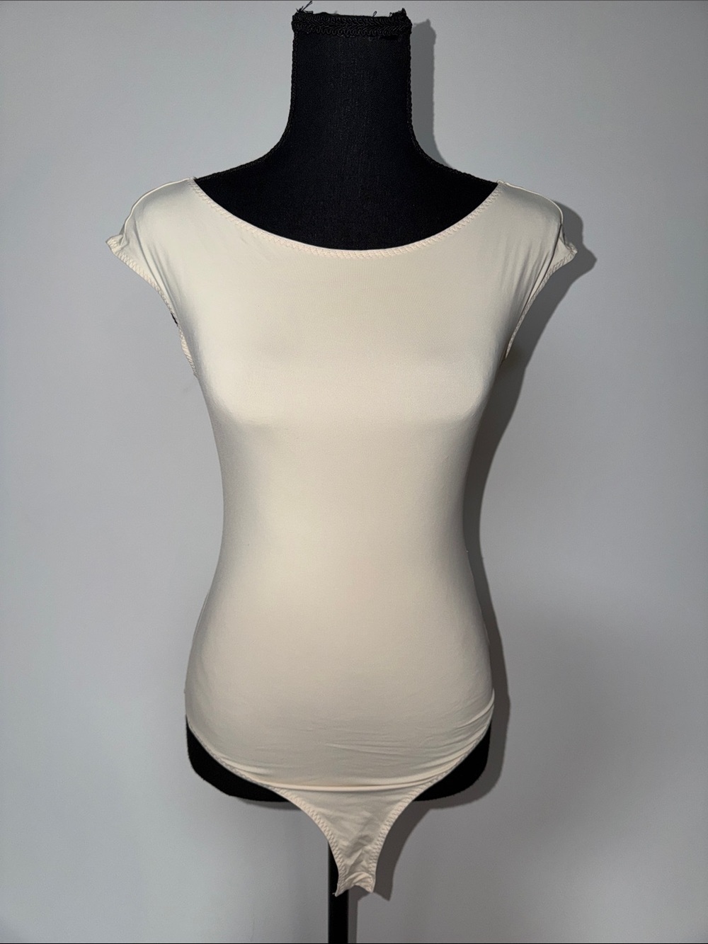 H&M Off-White Cap Sleeve Bodysuit